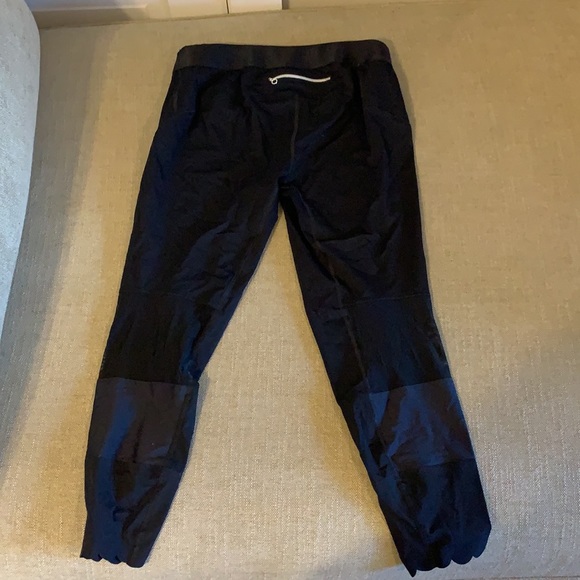 Mineral London Size L Leggings - Picture 3 of 4